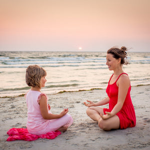 Virtual Chocolate Tasting: Women in Chocolate Le Petit Collection/ Un Peu de Chocolat (5 Mixed of bars and individually packaged bites | Shipping Included)
