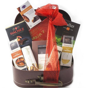 A Gentleman's Collection Gift Trunk - Gourmet Boutique